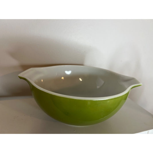 Vintage 1960s Pyrex #443 Verde Green Cinderella Mixing Bowl 2 1/2 Qt Made in USA