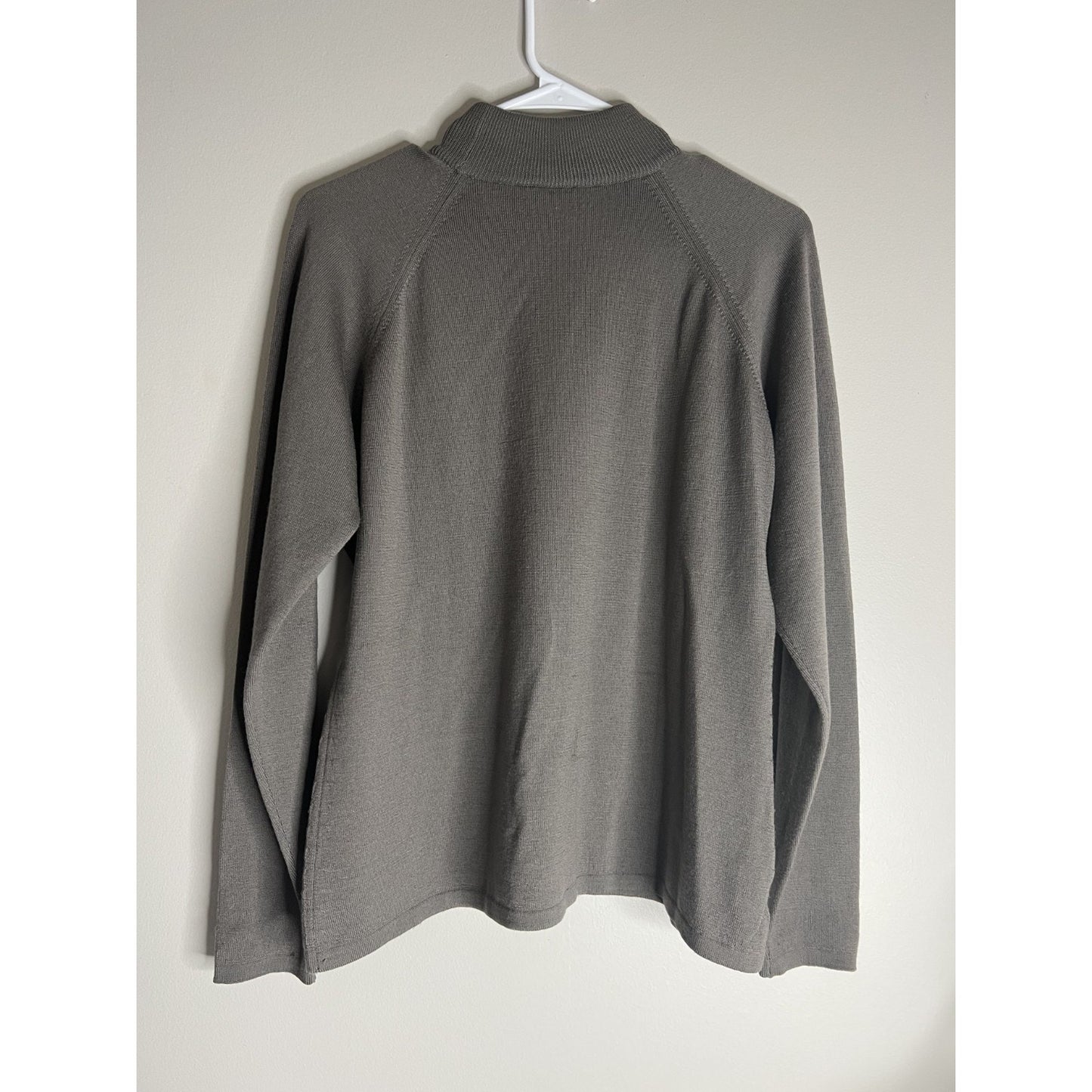Henri Bendel Italy Extrafine Merino Wool Sweater Slate Gray Large