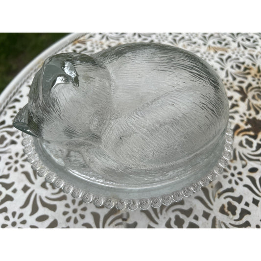 Indiana Glass Vintage Sleeping Cat On A Nest Covered Candy Dish Clear AMAZING!