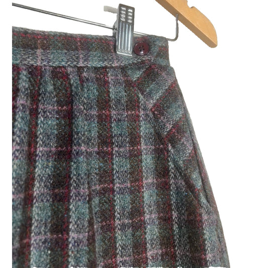 Hunter Sportswear Vintage 60’s Wool Plaid Skirt Size 6 Waist Pleated