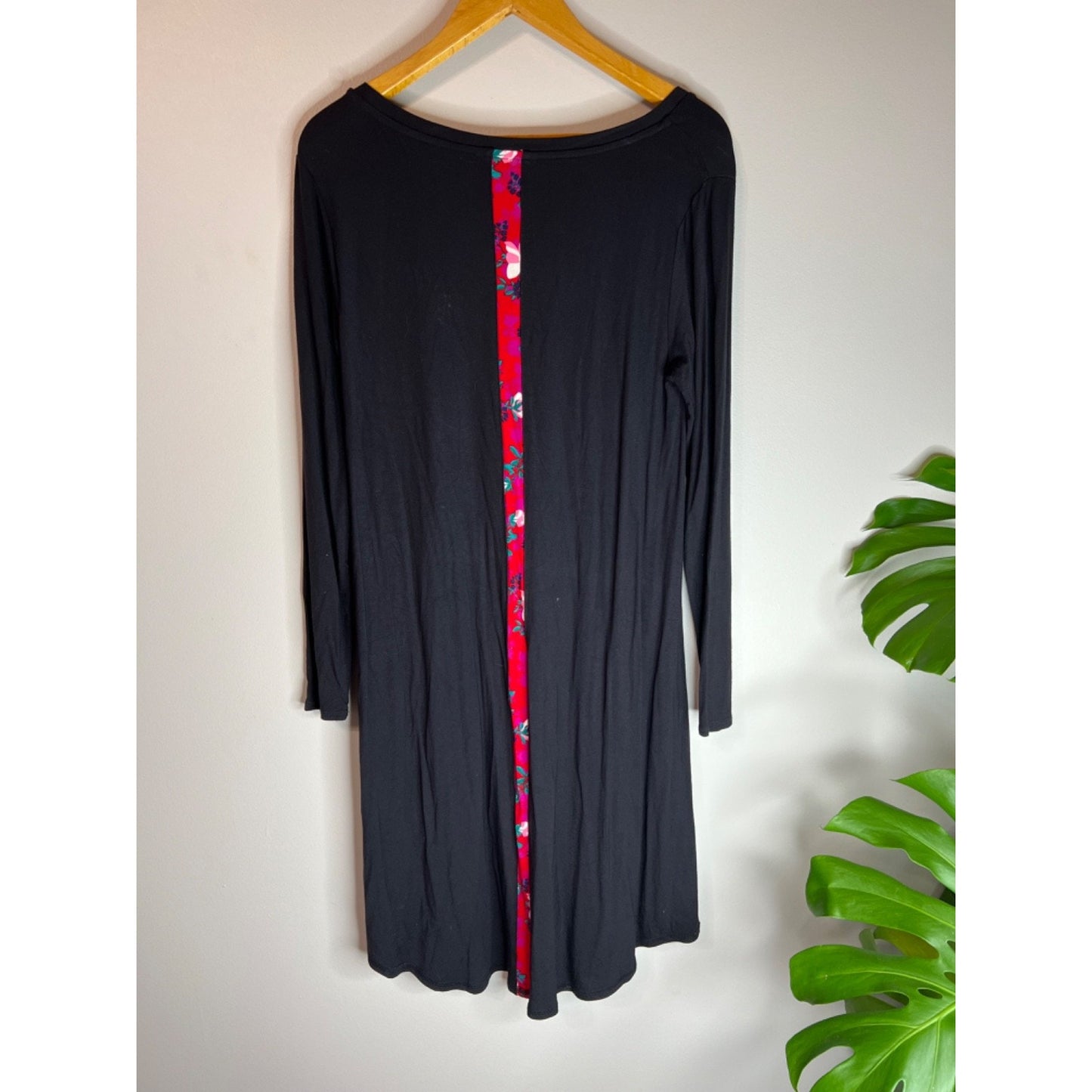 MATILDA JANE Moments With You Dress Women’s Sz M - Paint It Black -Minimalist