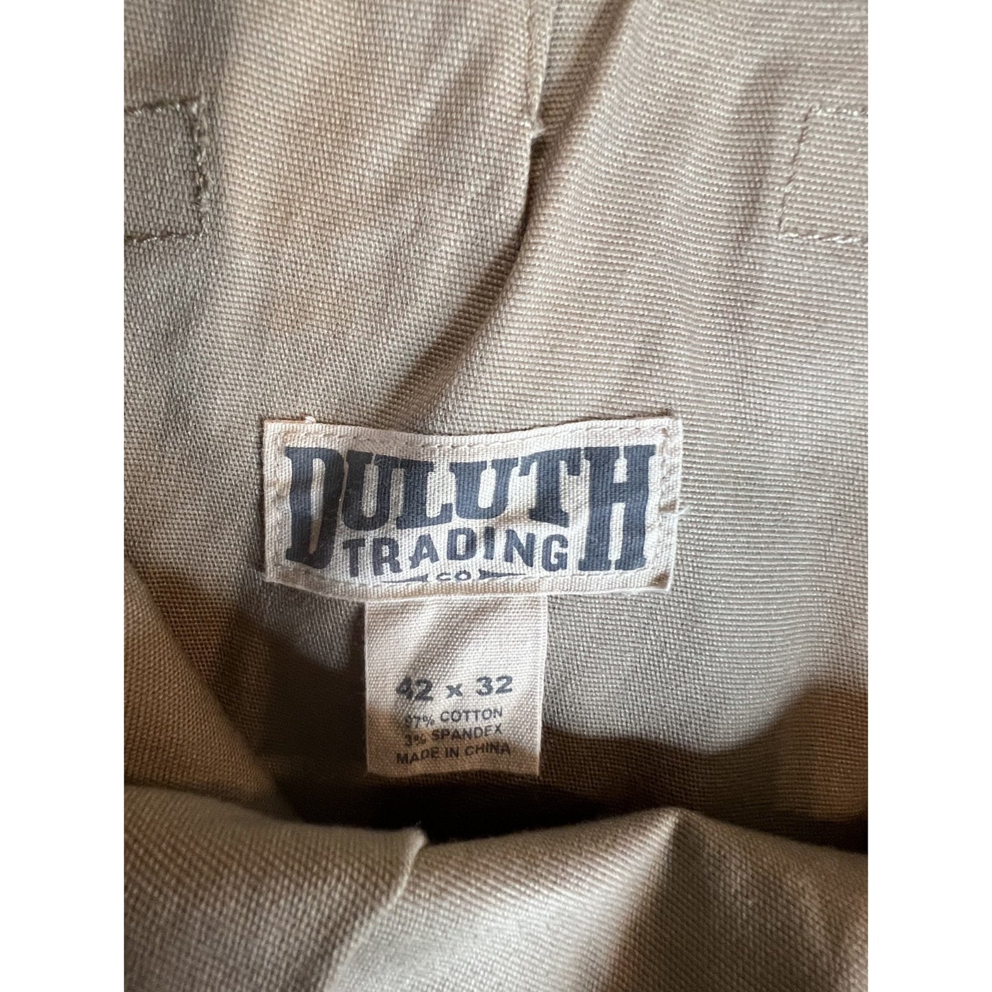 Duluth Trading Co Pants Mens 42x32 Khaki Flex Fire Hose Cargo Work Relaxed Fit