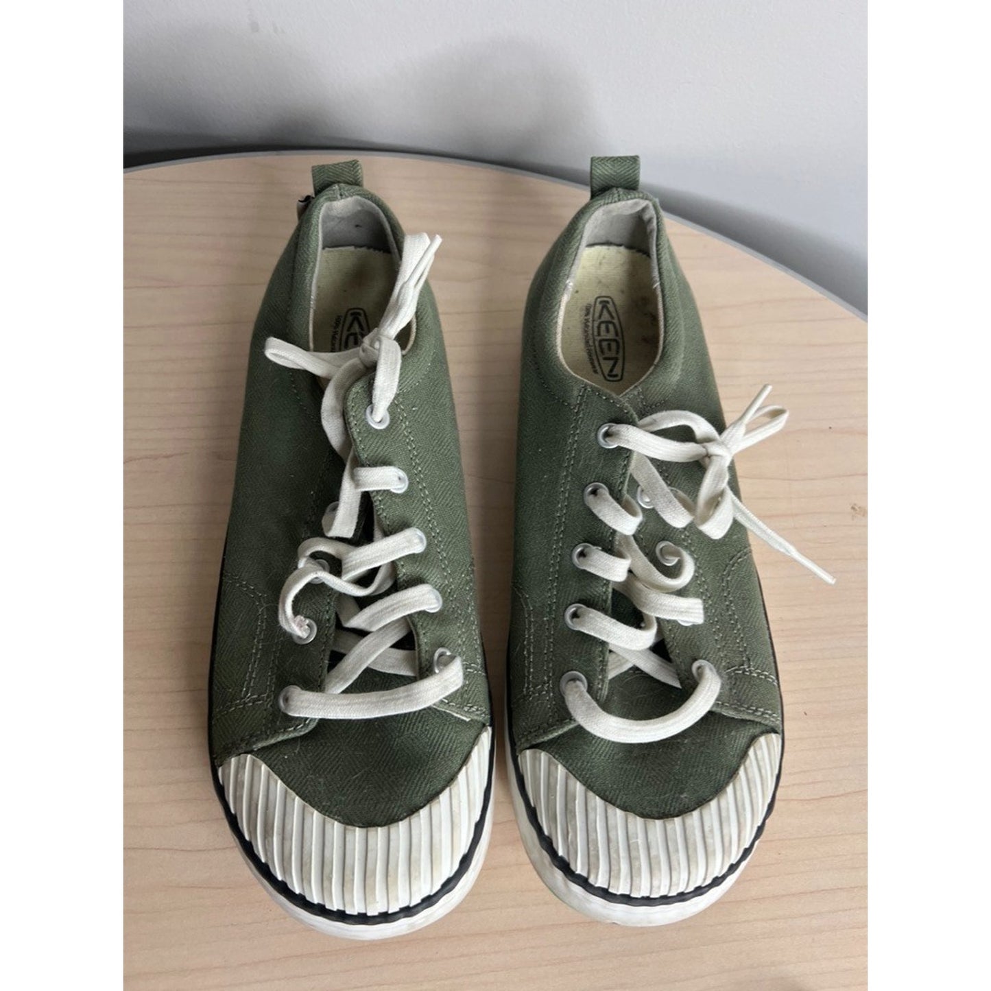 Keen Elsa Vulcanized Shoes Lichen Green Canvas Low Top Women's Size 10 Shoes