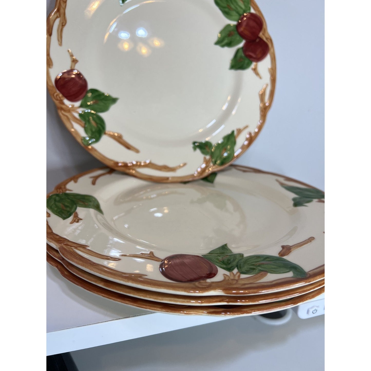Franciscan Apple Dinner Plates Set of 4 USA Earthenware 10 1/2" Vintage
