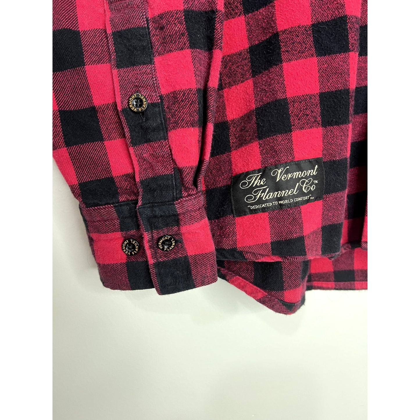 The Vermont Flannel Co Shirt Men Medium Red Buffalo Plaid Classic 2 Chest Pocket