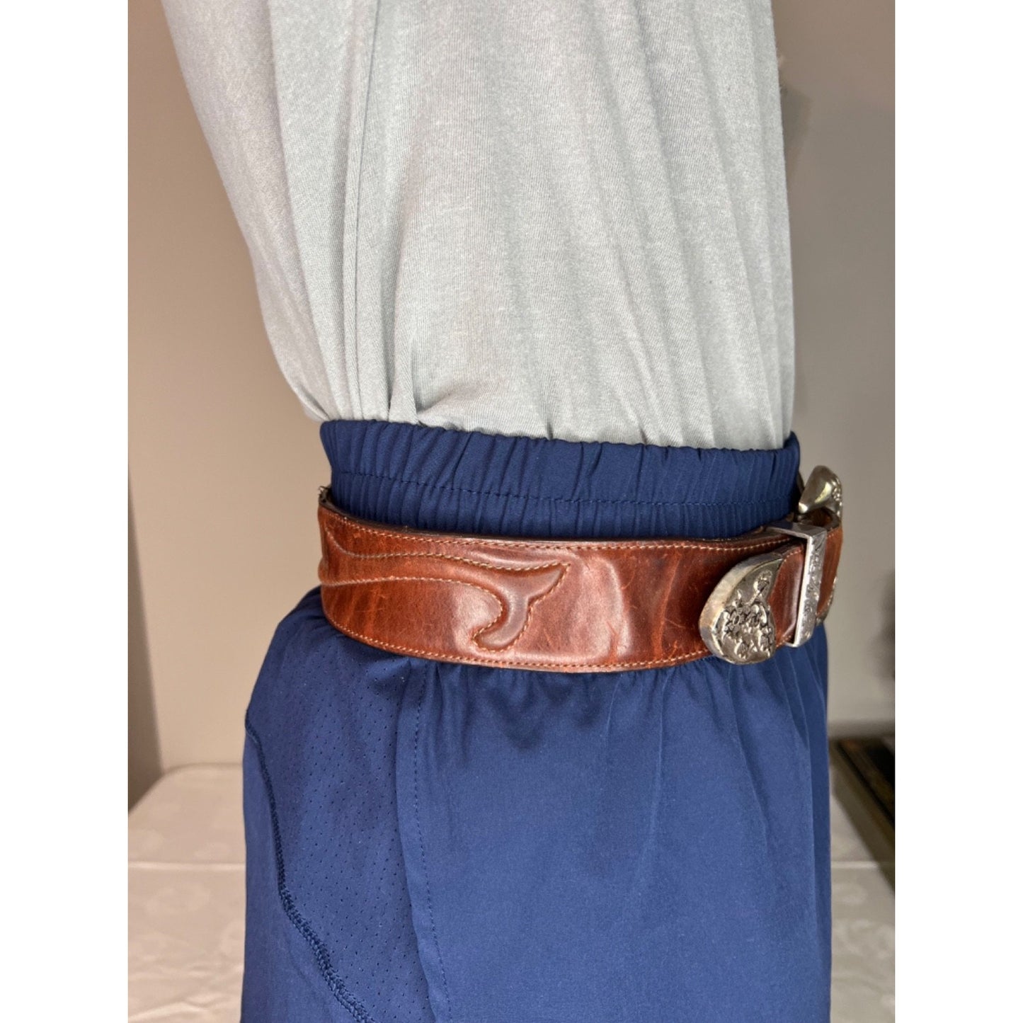 VTG 1993 Brighton Belt 49307 Brown Textured Leather Heavy Silver Buckle Sz M