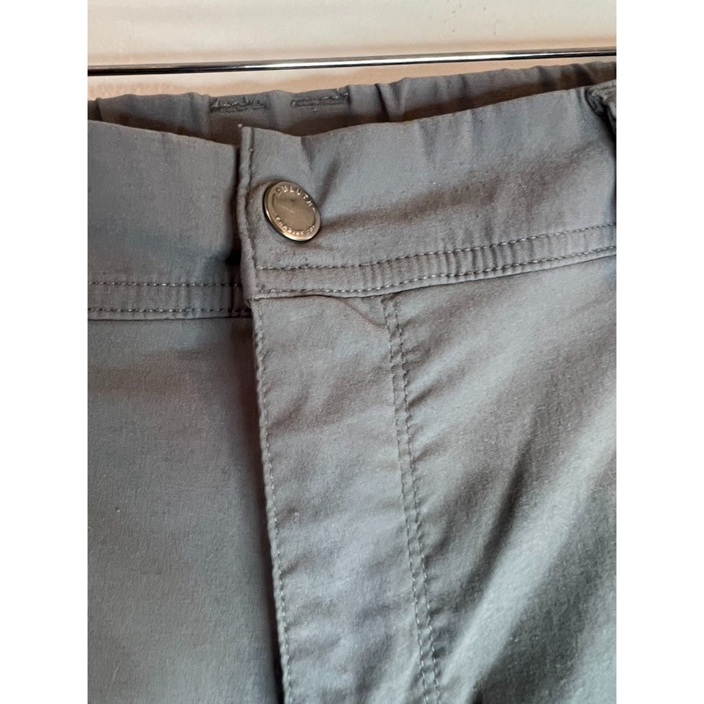 Duluth Trading Cargo Capri Pants Women 24W Dry on the Fly Stretch Nylon Hiking