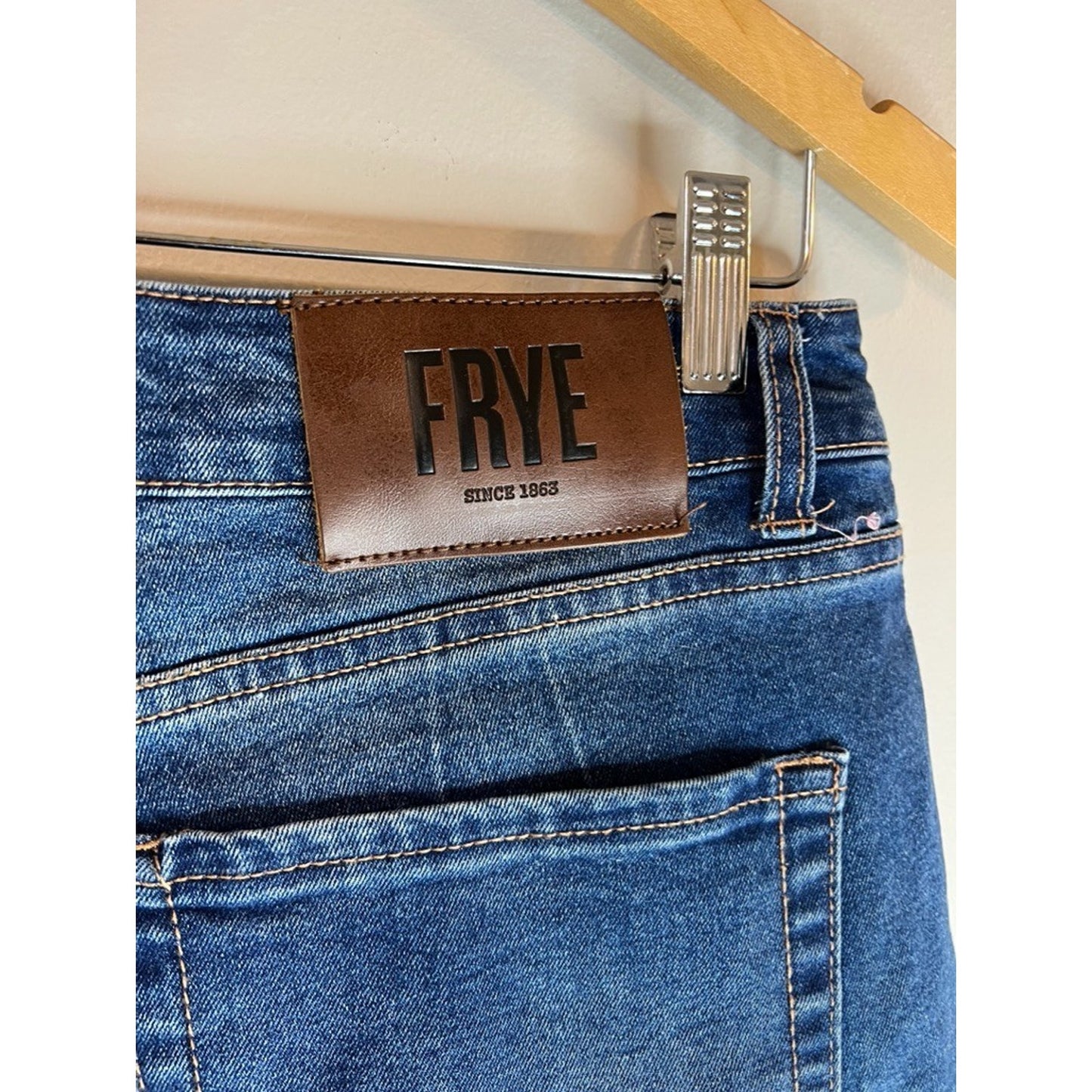 Frye Jeans Womens 10/30 Blue Med Wash High Rise Straight Stretch Denim