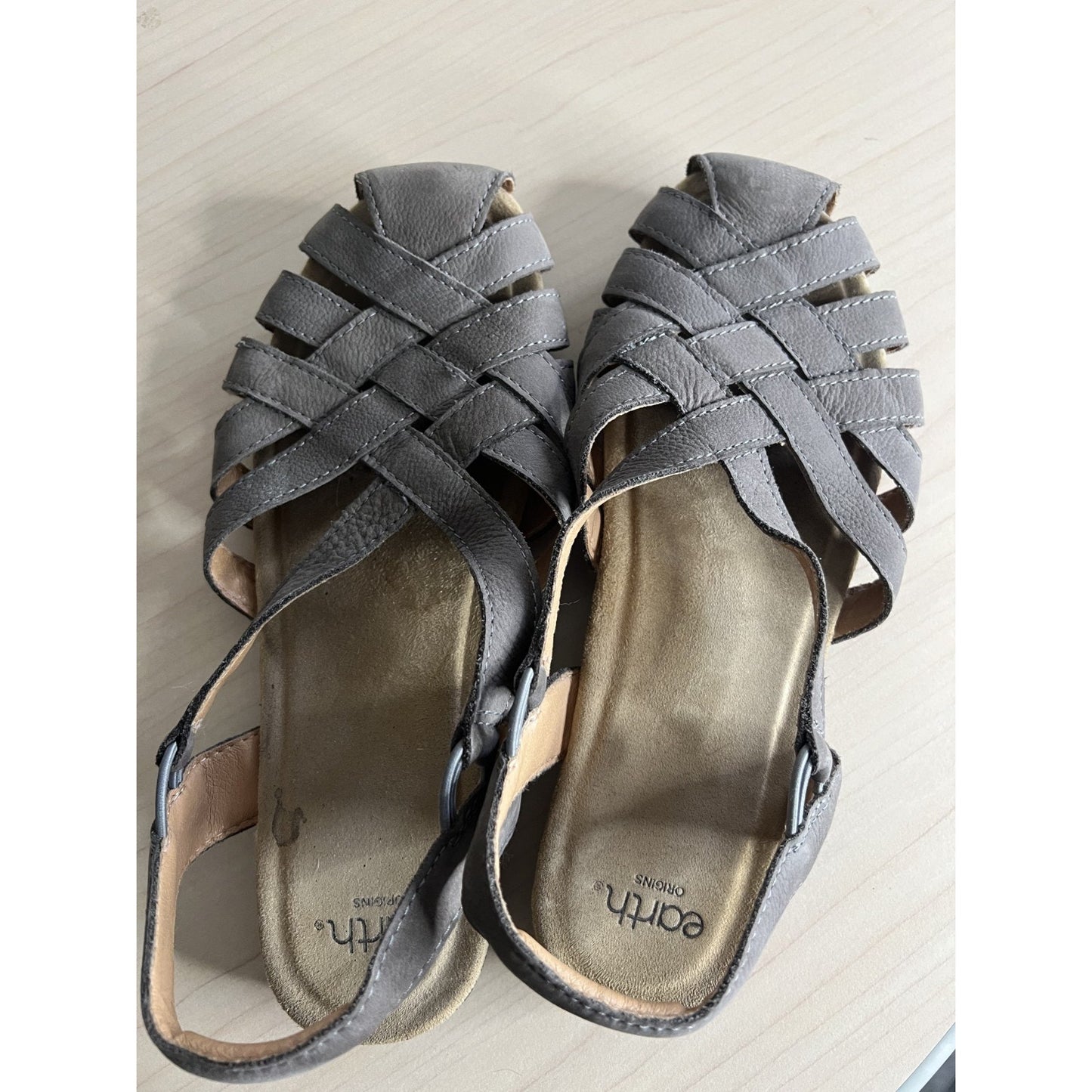 Earth Origins Strappy Sandals Women’s Gray Leather Comfort Slingback Casual 10