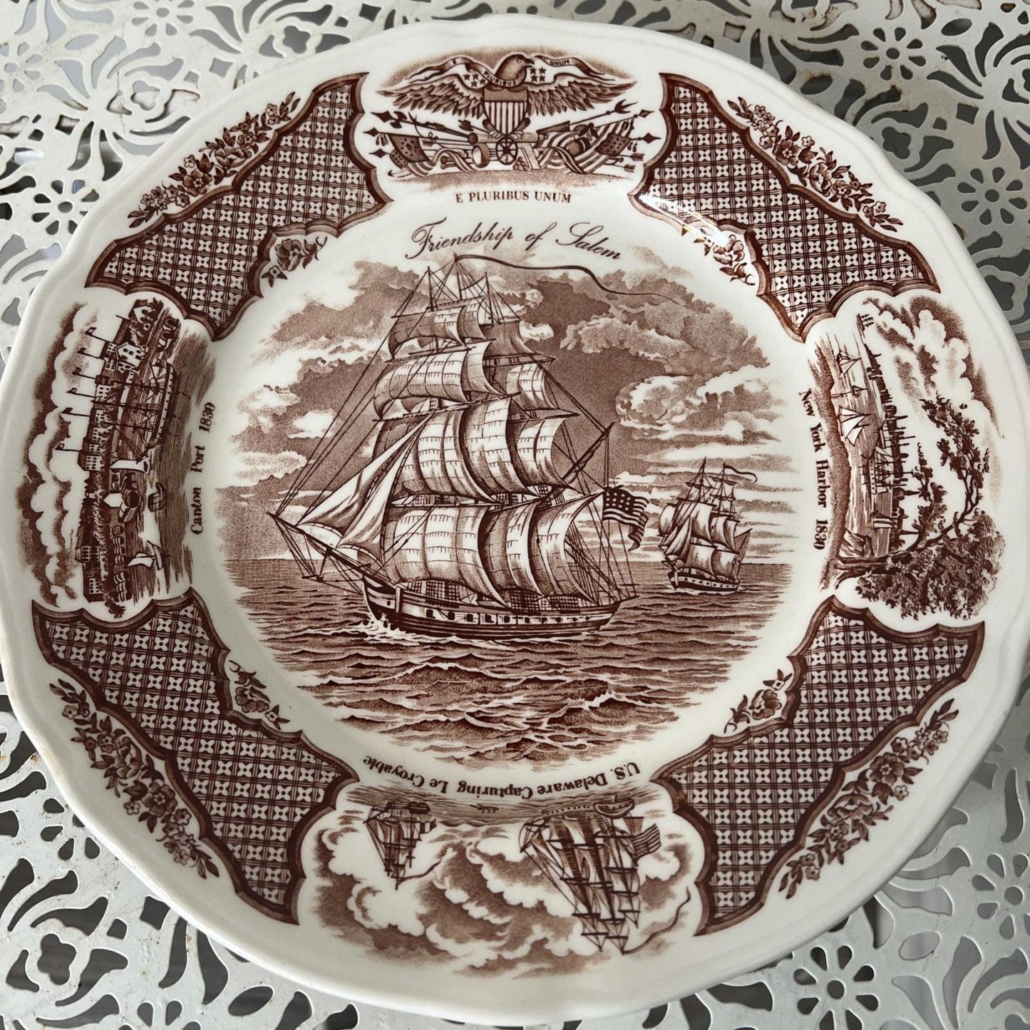 Set of 2 Meakin Fair Winds The Friendship of Salem 10 1/2" dinner Plates