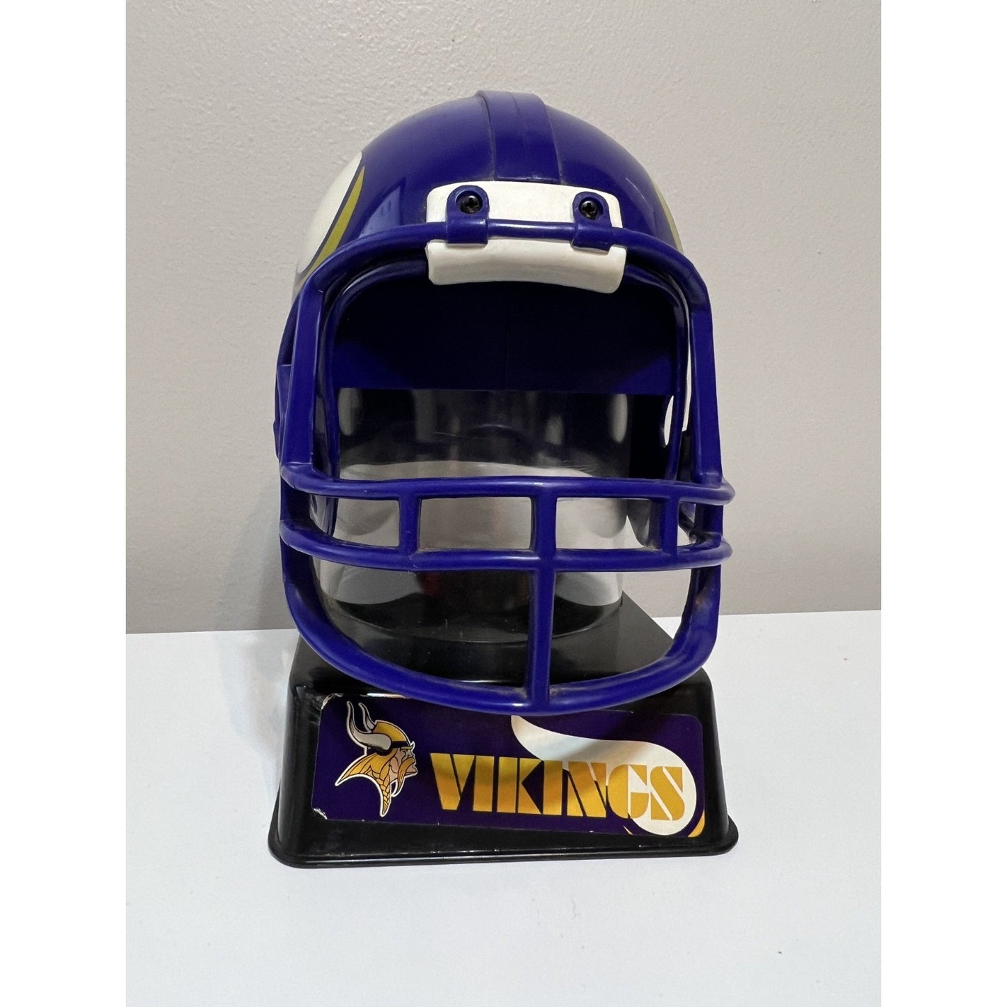 Vtg 1976 Sports Marketing Minnesota Vikings NFL Mini Football Helmet Coin Bank