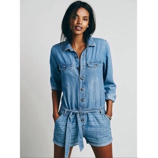 FREE PEOPLE WE THE FREE Marci Cuffed LIGHT Denim Romper SIZE M