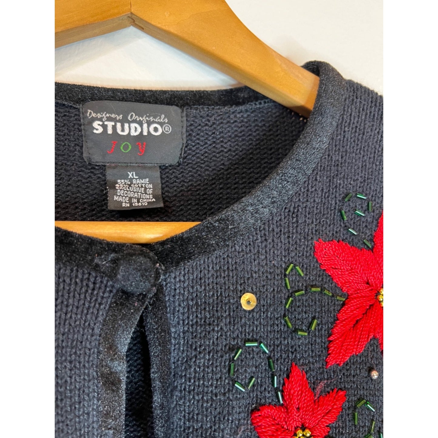 VTG Studio Joy Black Poinsettia Embroidered Sequin Button Cardigan Sweater XL