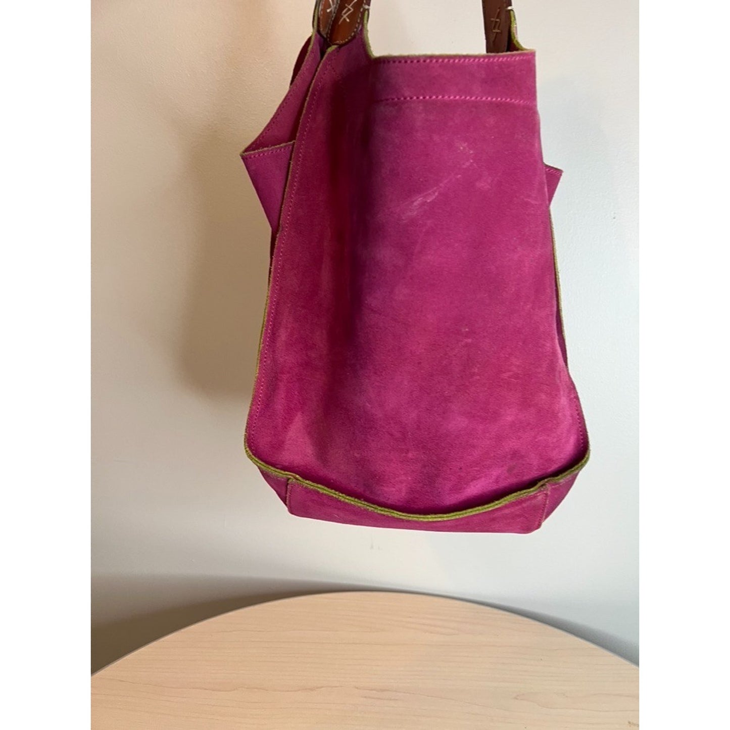 Bosca Gorgeous Pink Suede Bucket Shoulder Bag Great Condition Italian