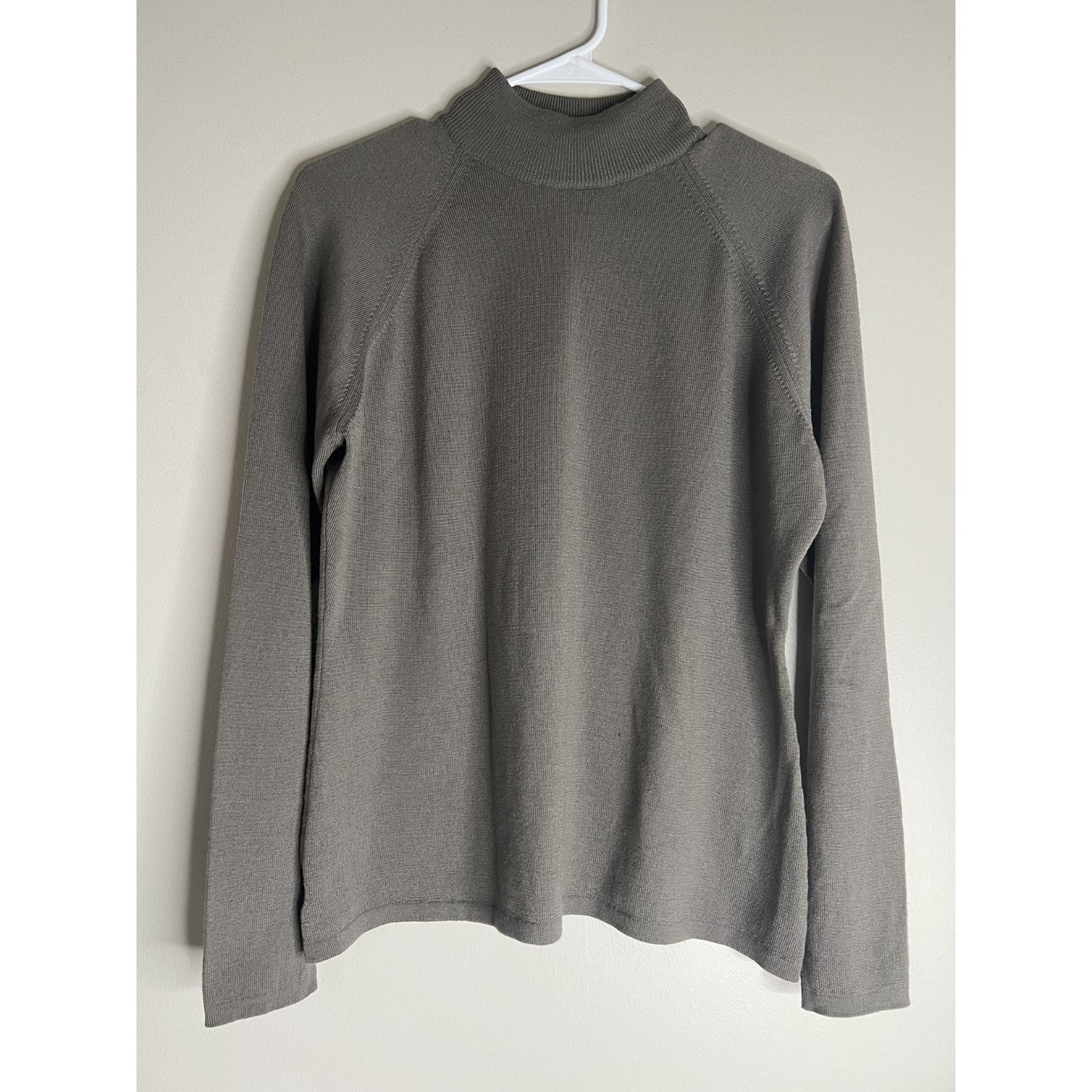 Henri Bendel Italy Extrafine Merino Wool Sweater Slate Gray Large