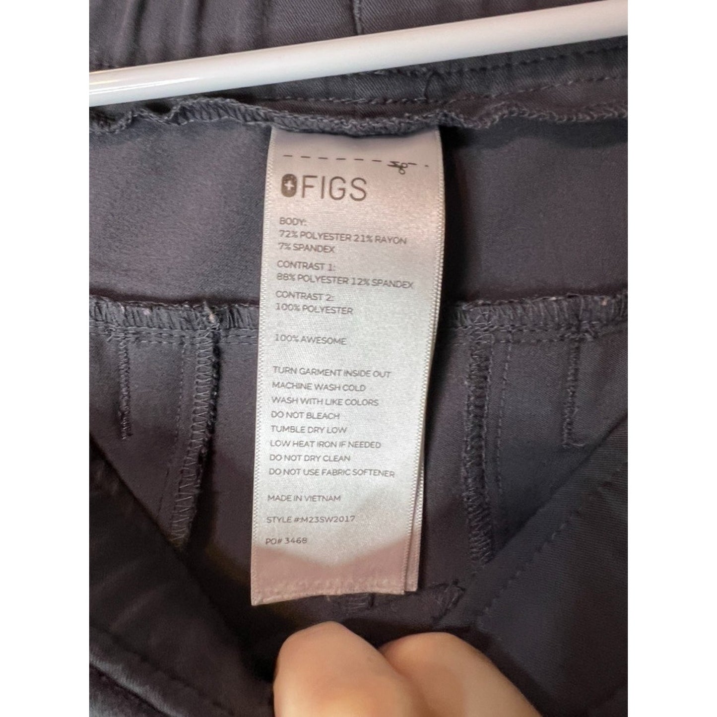 Mens FIGS Technical Collection Gray Scrubs Top V-Neck Medium & Free FIGS Jogger