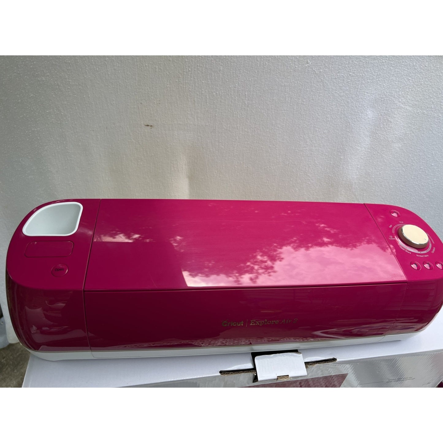 Cricut CXPL202 Explore Air 2 DYI Cutting Machine PINK