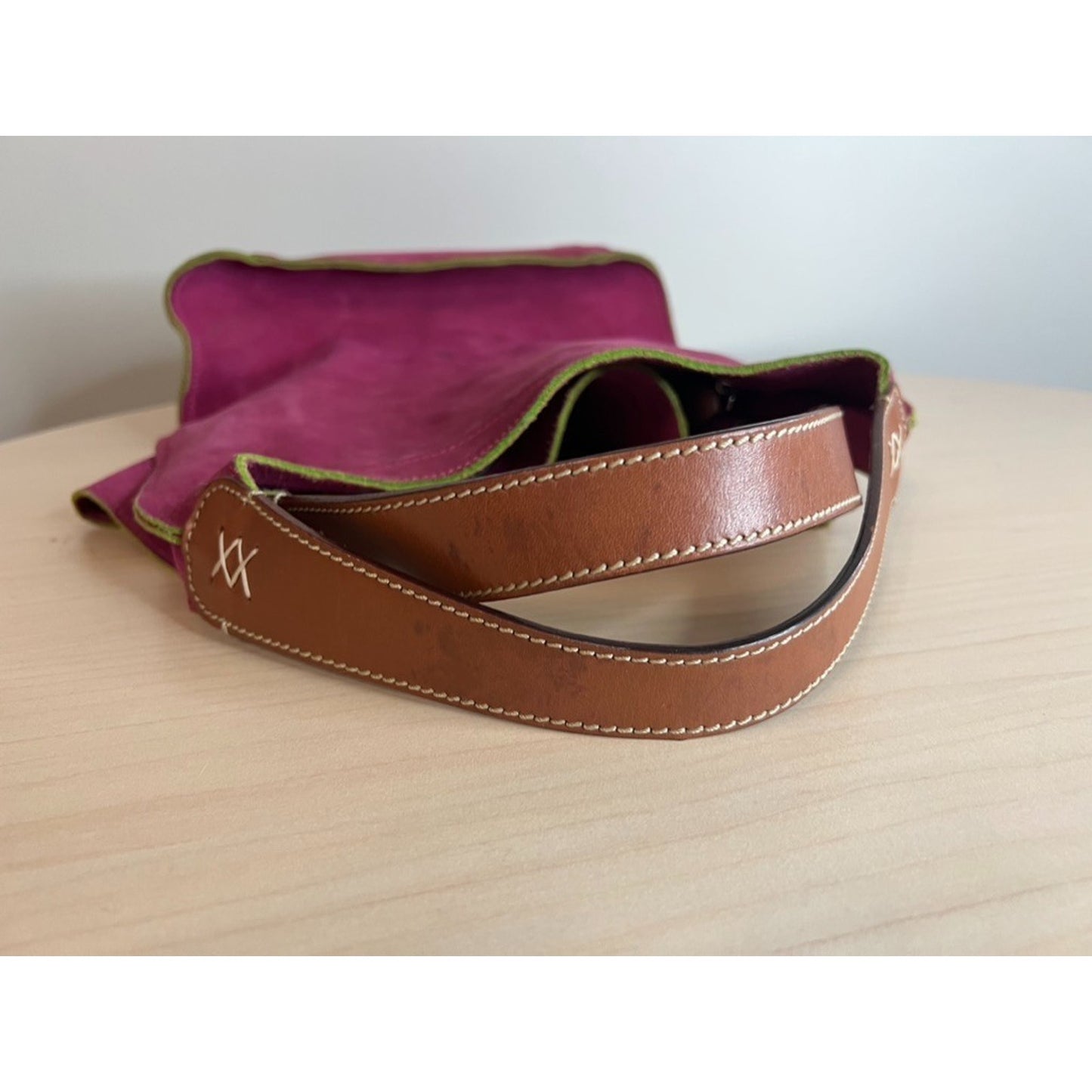 Bosca Gorgeous Pink Suede Bucket Shoulder Bag Great Condition Italian