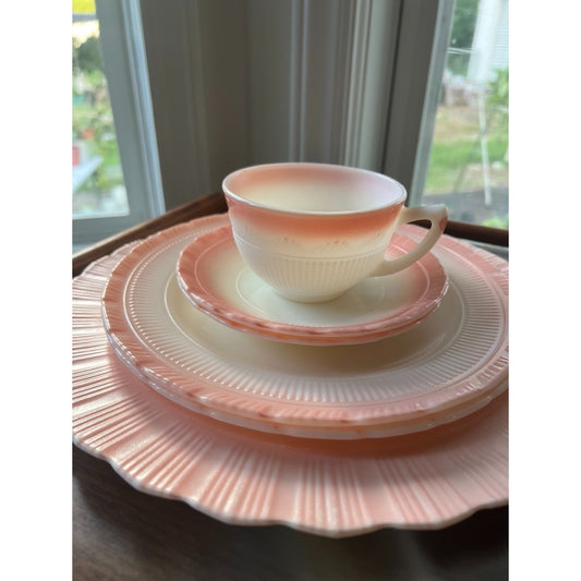Macbeth Evans Cremax Bordette Vintage Pink Place settings RARE