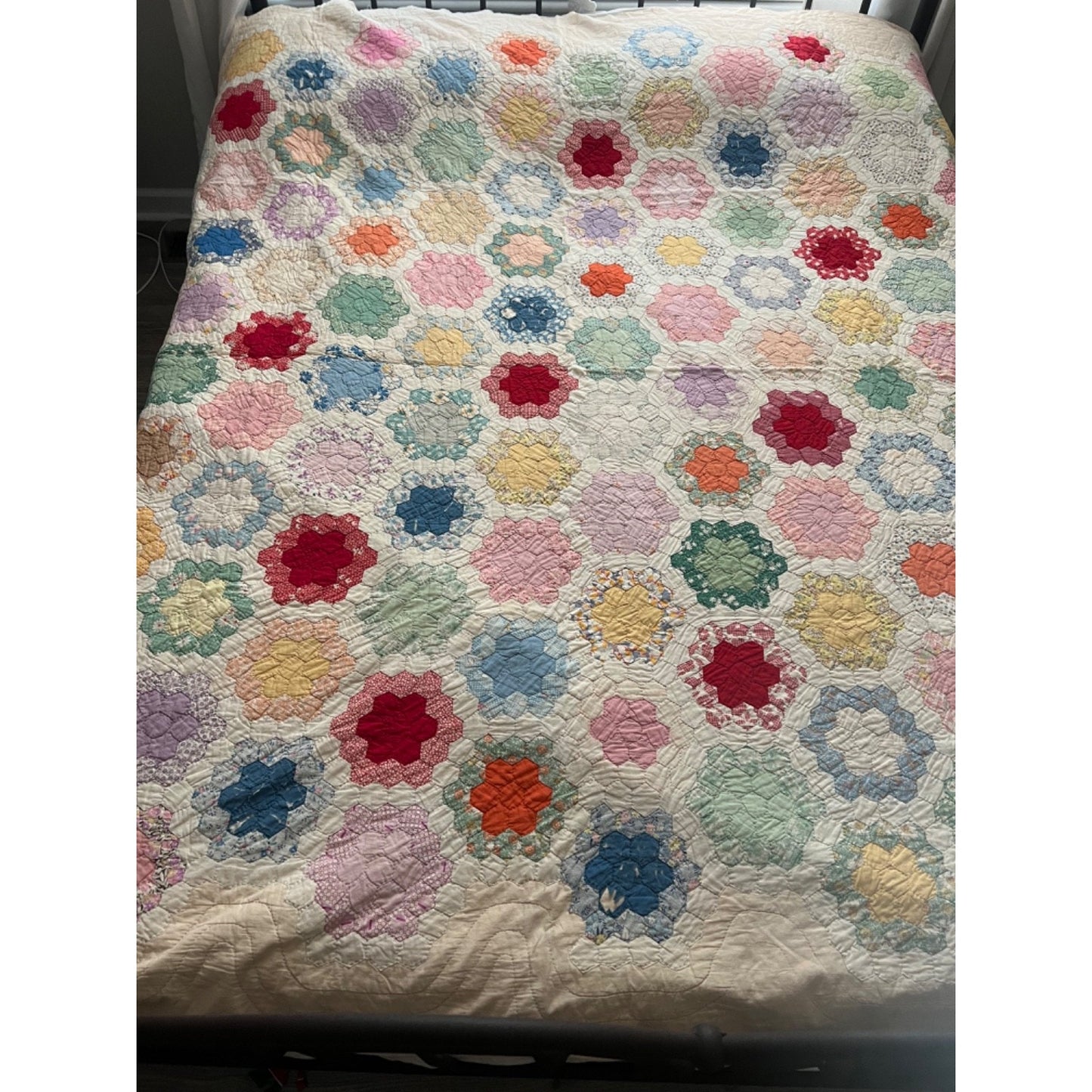 1930's Grandmother's Flower Garden Antique Quilt 80x79