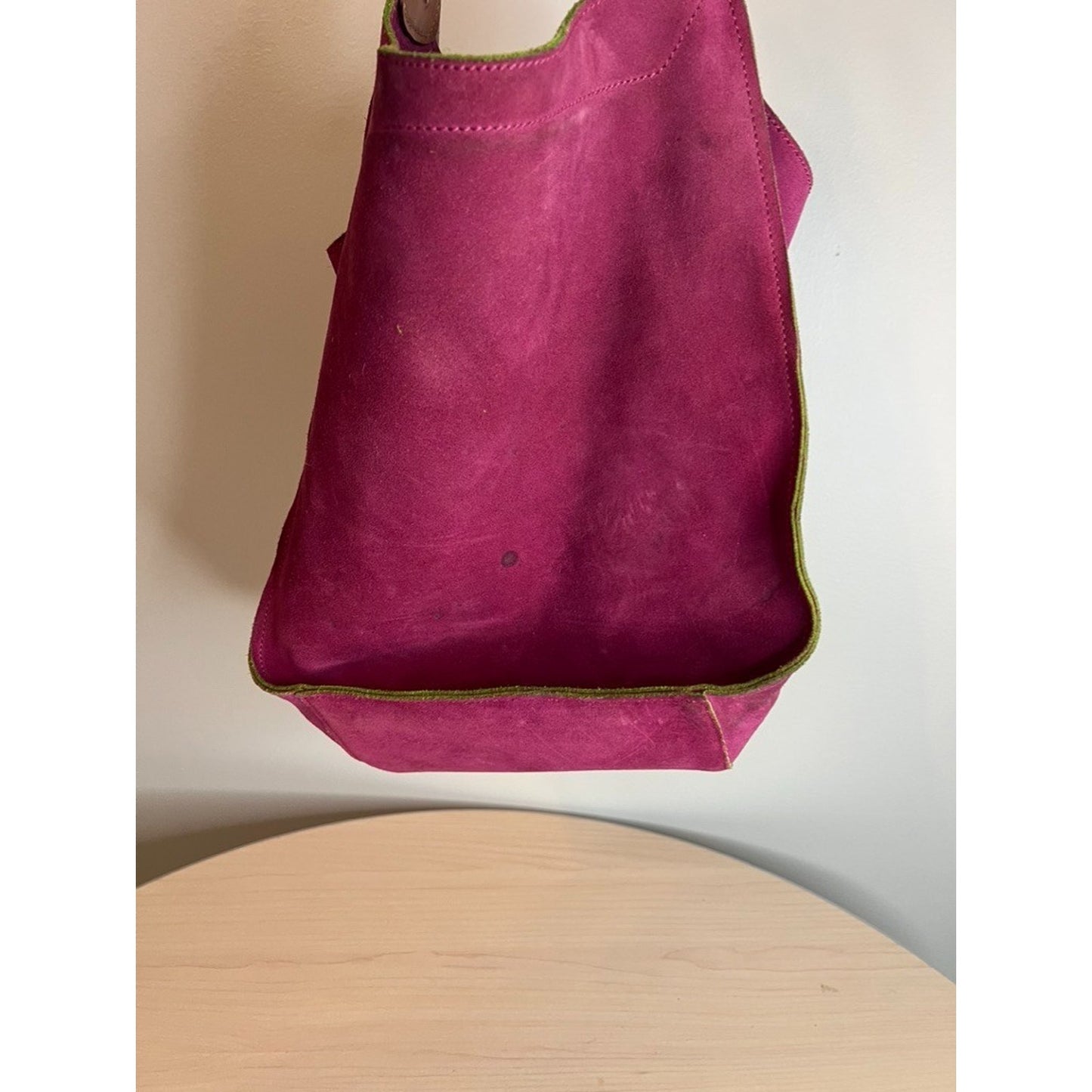 Bosca Gorgeous Pink Suede Bucket Shoulder Bag Great Condition Italian