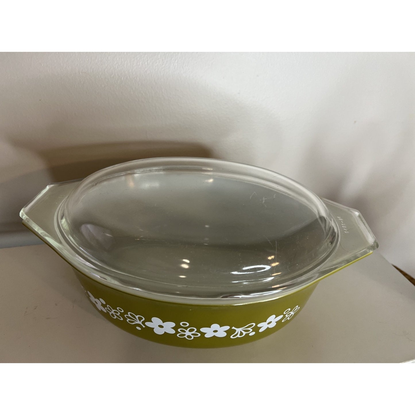 Pyrex Spring Blossom 043 Oval Casserole Dish with Lid 1.5 QT Vintage