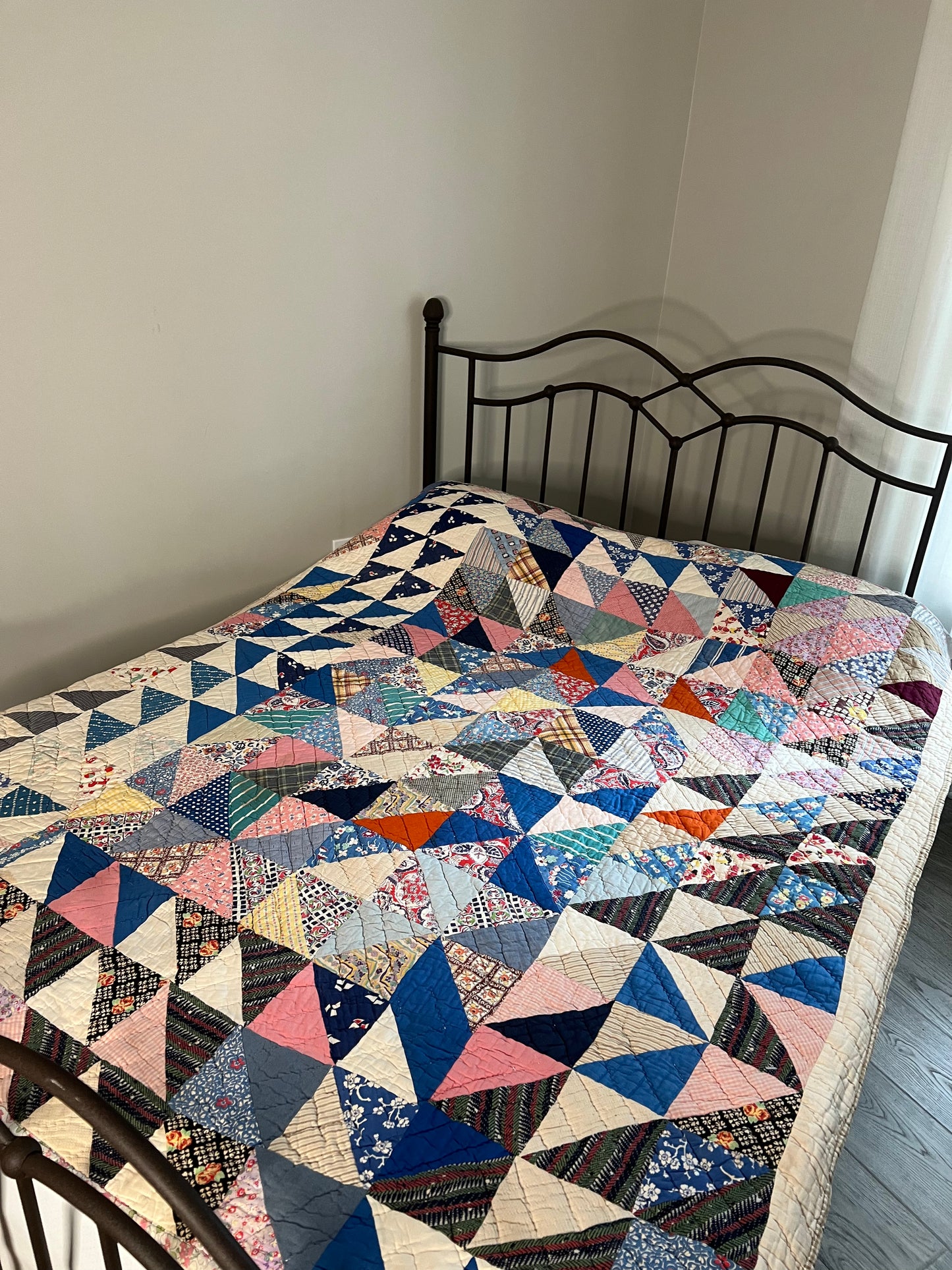 Silky soft & cozy 1930-50's Triangle Charm Quilt