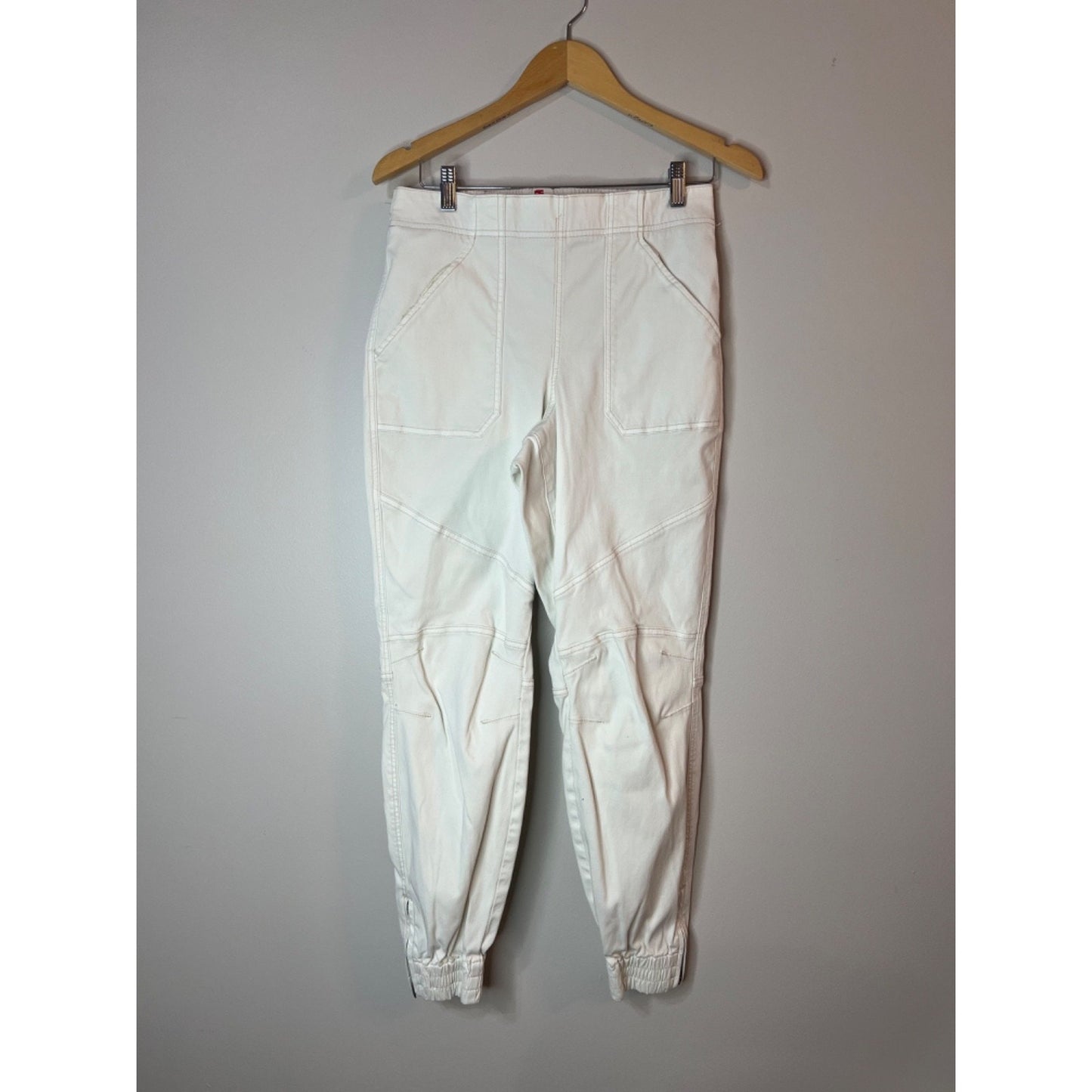 SPANX Stretch Twill Cargo Pants Women’s S Cream Parchment Ankle Zip Jogger