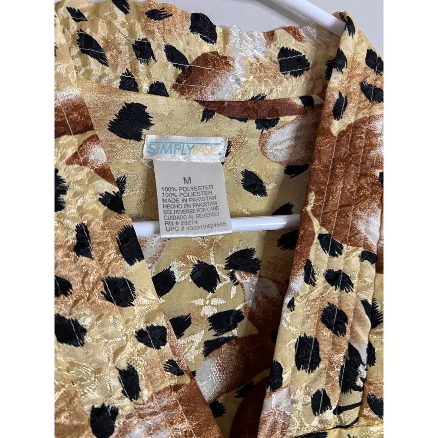Simply Basic Leopard Print Snap Front Housecoat House Dress Robe Sz Medium Roper