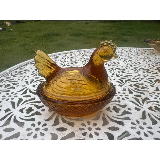 L E Smith AMBER Mini Hen On Nest Salt Cellar 3” HON