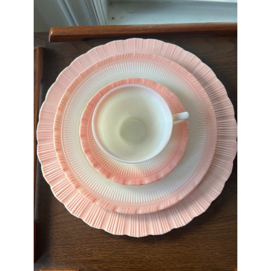 Macbeth Evans Cremax Bordette Vintage Pink Place settings RARE