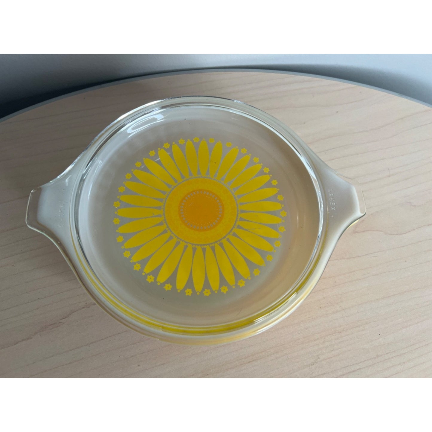 Vintage Pyrex Butterfly Gold #471 1 Pint Casserole Dish Sunflower Daisy Lid