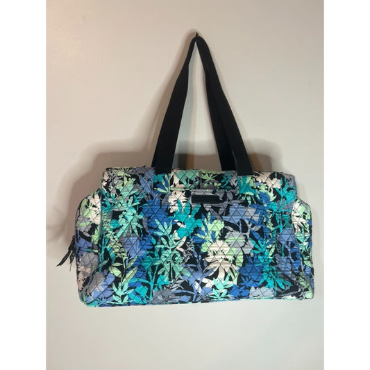 Retired Vera Bradley Weekend Duffle And Travel Bag Large Camofloral