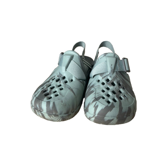 Chaco Chillos Clog Size US 7 M EU 38 Women's Closed Toe Sandals Green Mist