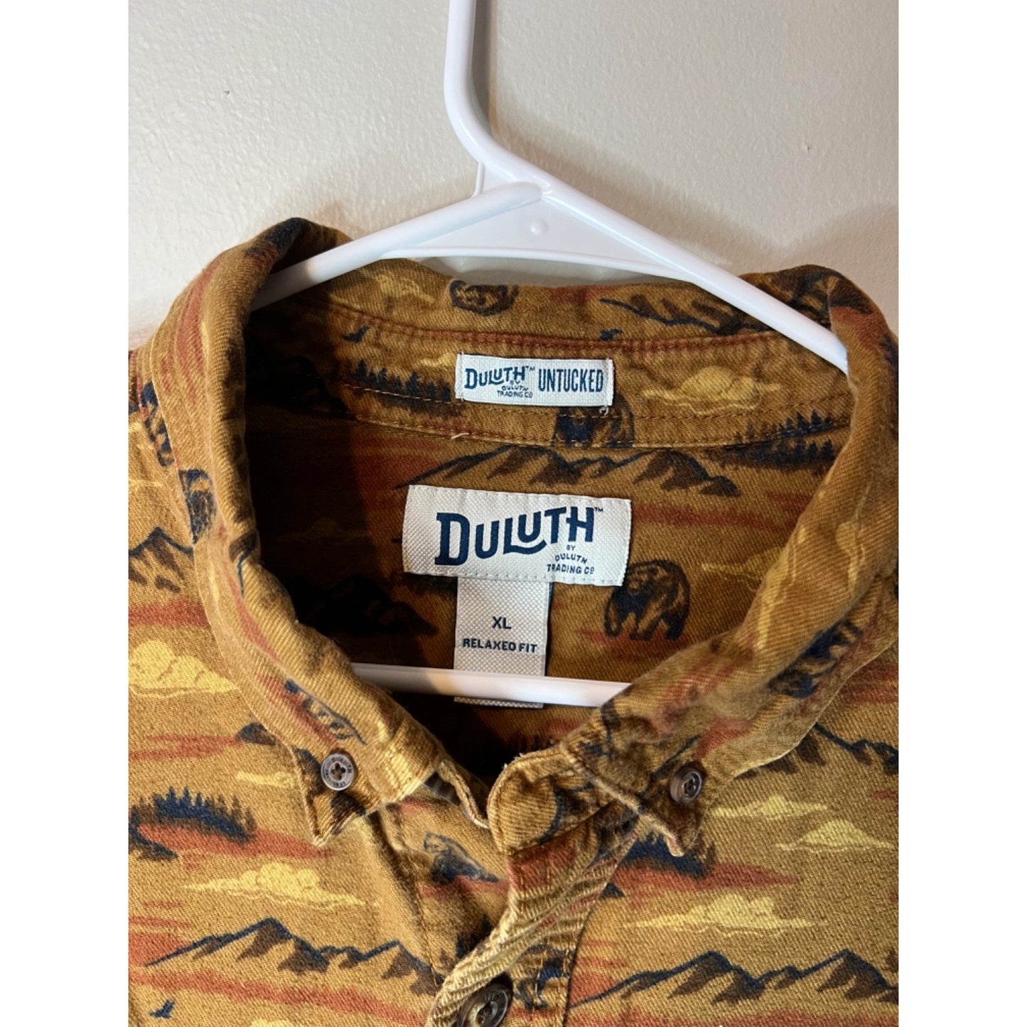 Duluth Trading Co. Untucked Flannel Button Shirt Brown Long Sleeve Men XL