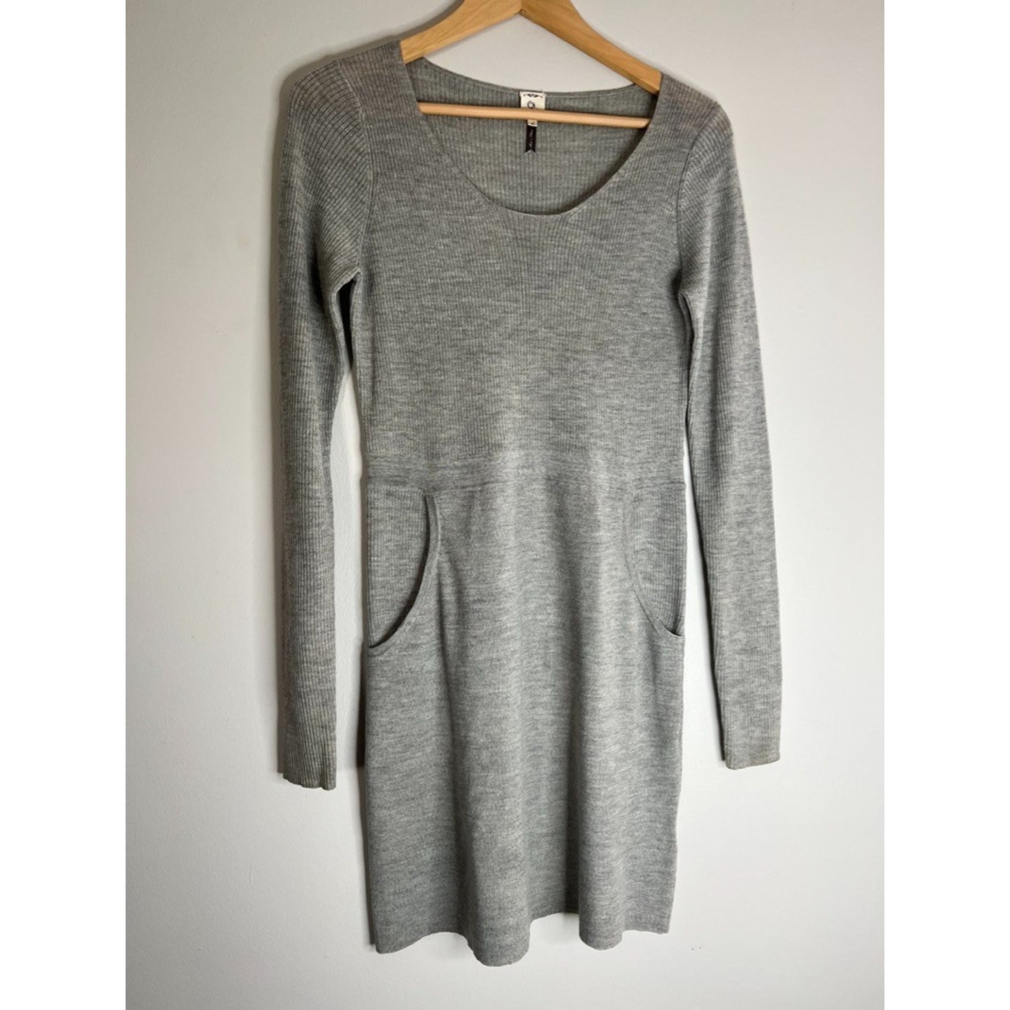 Qi Cashmere Wool Gray Knit Dress