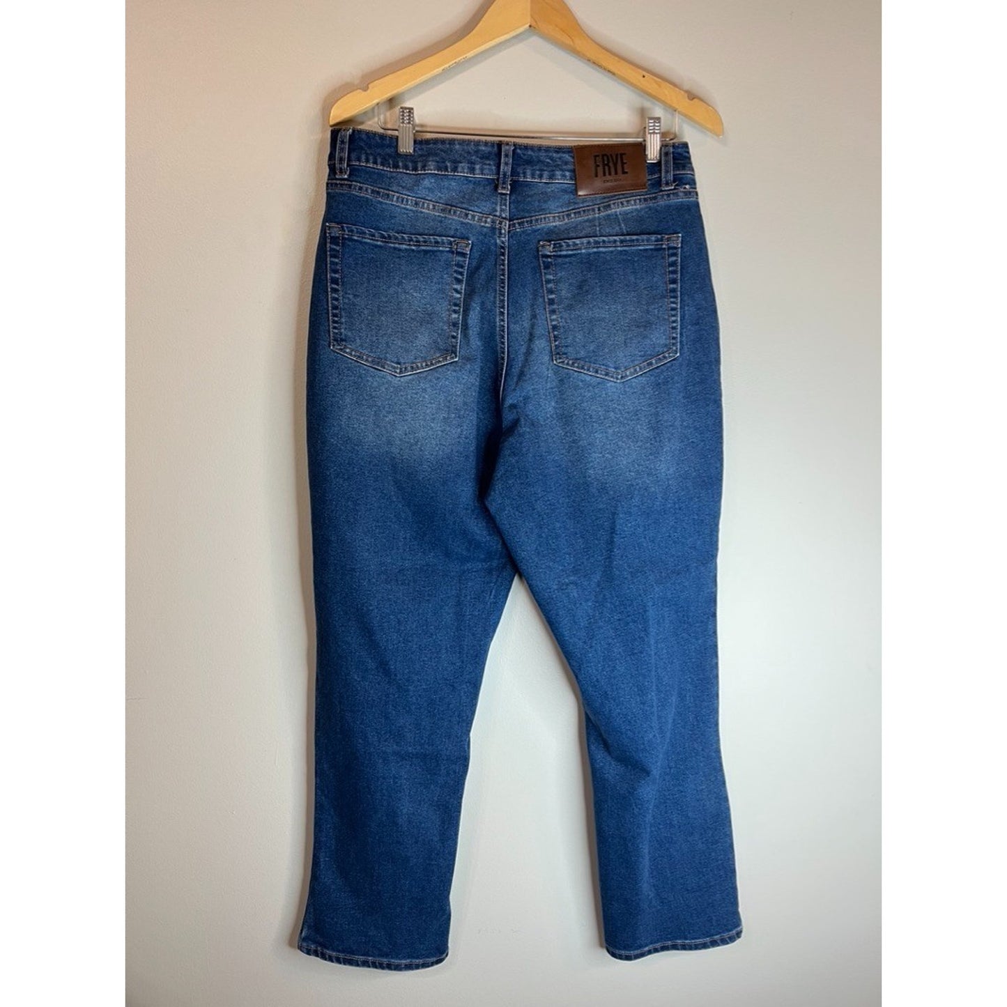 Frye Jeans Womens 10/30 Blue Med Wash High Rise Straight Stretch Denim