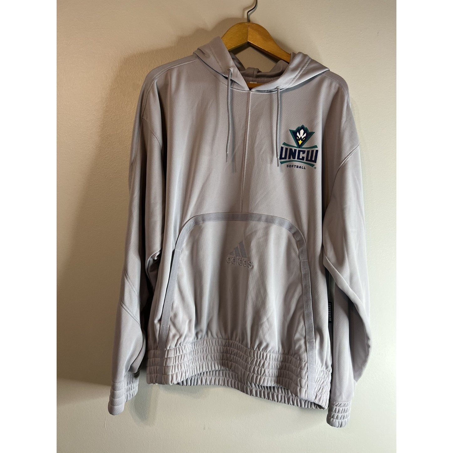 UNCW Seahawks Adidas Cross Up Gray CU365 Softball Hoodie Sweatshirt Medium