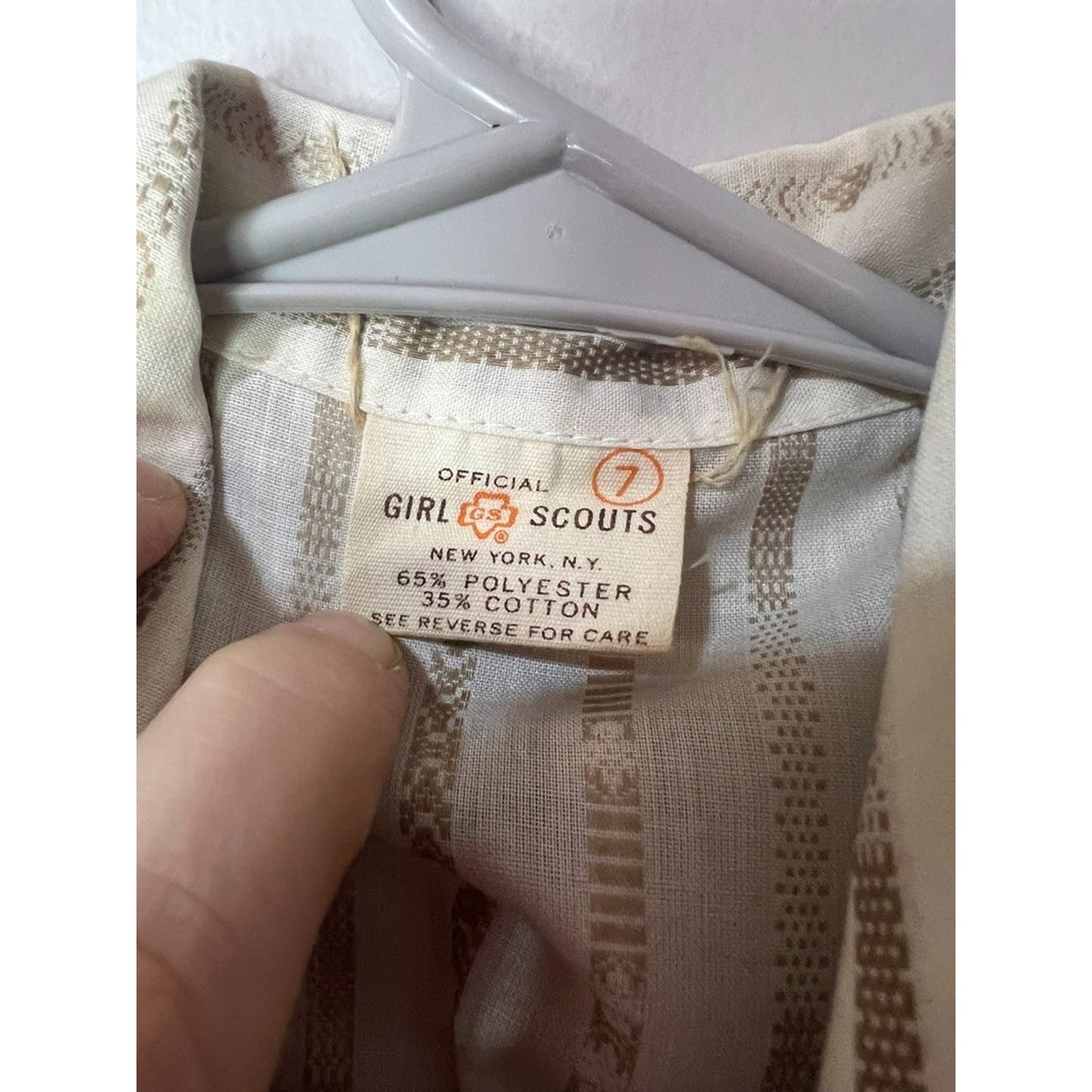 1977 Brownie Girl Scout Uniform Jumper Rare Unused Patches And Pins Size 7