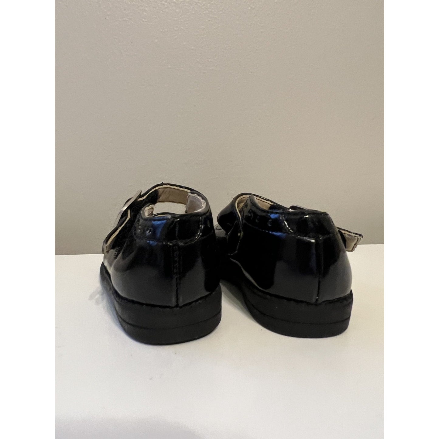 Baby Gap Vintage Infant Black Patent Mary Janes sz 1 Y2K