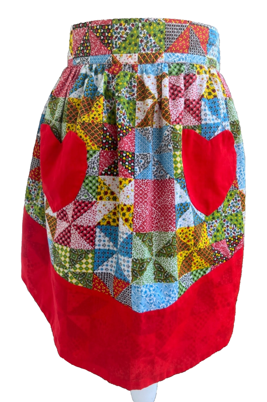 Vintage Folksy Farm Core Half Apron with Heart Pockets, GORGEOUS!