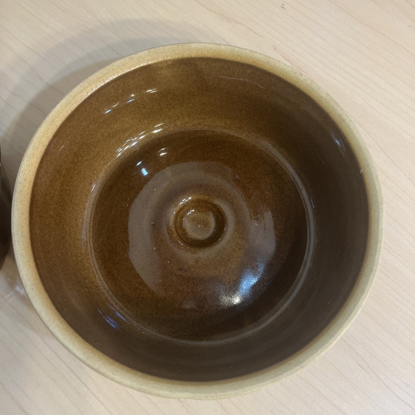 Vintage 2 Qt Brown Glaze Bean Pot Crock Stoneware Dutch Oven marked USA