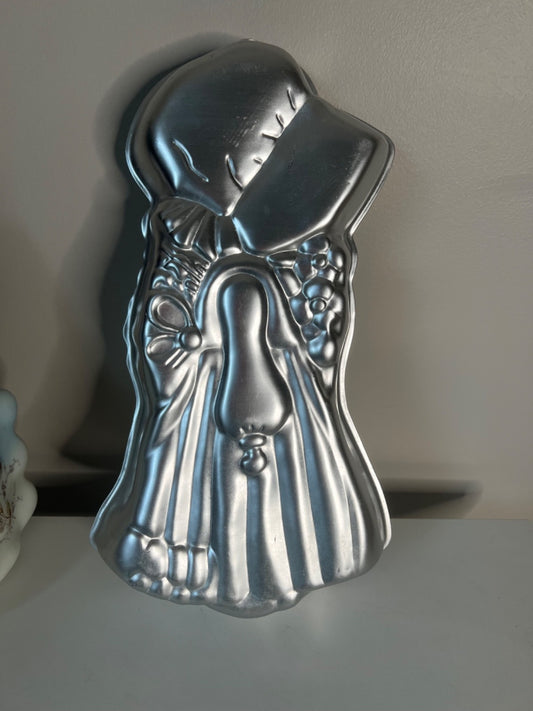 Vintage 1975 Holly Hobbie Cake, Wilton Party Pan