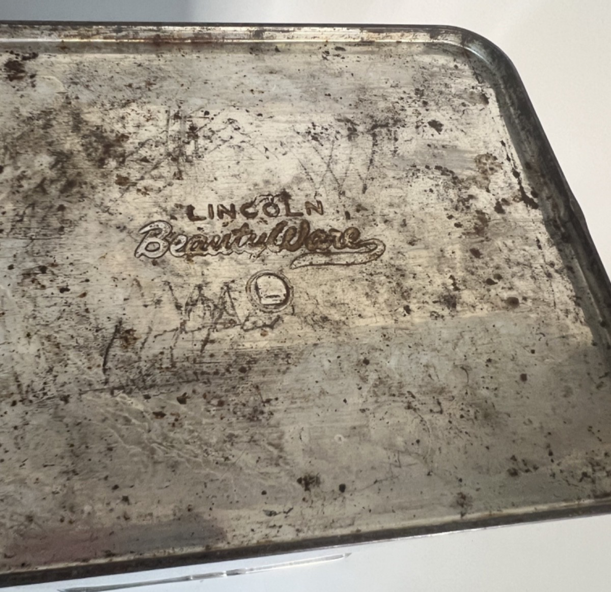 Vintage Lincoln Beautyware Metal Sugar Kitchen Canister 9"