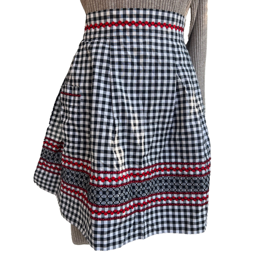 Dreamy Vintage Black White Gingham Tie Back Apron with Red Rick Rack Detail