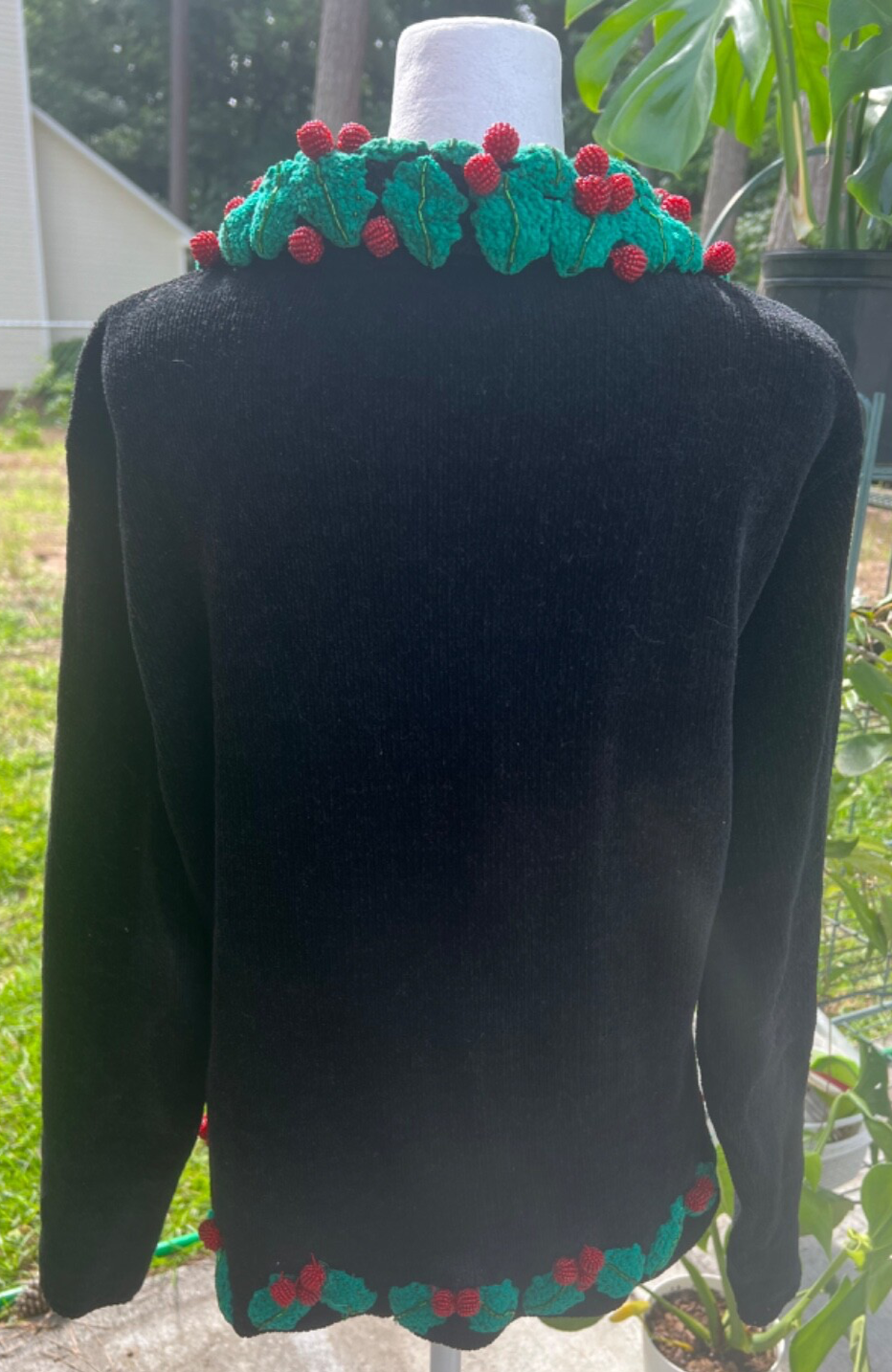 Vintage 90s Belle Pointe Womens Christmas Cardigan Sz L Black Chenille Beaded 3D