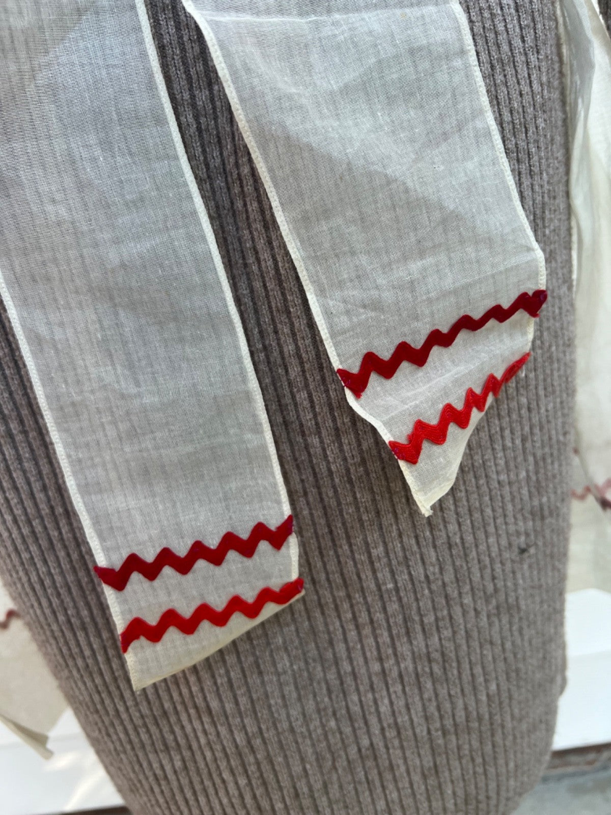 Vintage White Organza Tie Back Apron with Red Rick Rack Detail